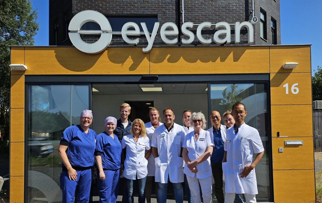 Alkmaar - Teamfoto voordeur 2